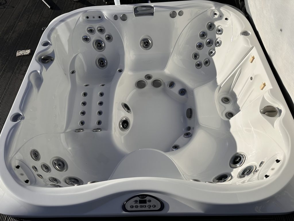Hot Tub Servicing In Nottinghamshire, Derbyshire and Leicestershire The Ultimate Guide Hot Tub Servicing In Nottinghamshire, Derbyshire and Leicestershire The Ultimate Guide